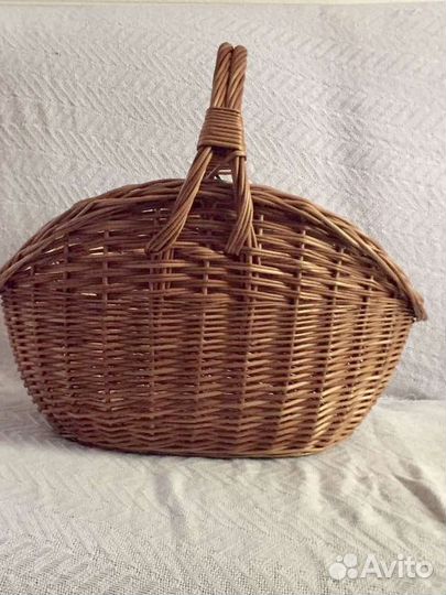 Корзина из лозы производства Литва