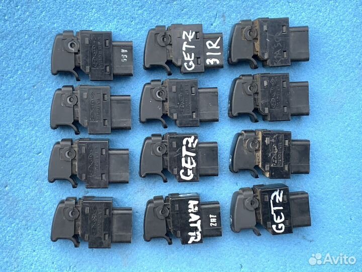 Kia Sorento 2003-2009г кнопка стеклоподъемника