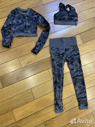 Костюм для фитнеса