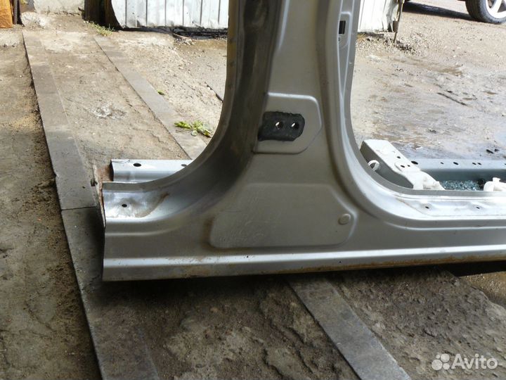 Четверть кузова правая для Nissan X-Trail T31 2008