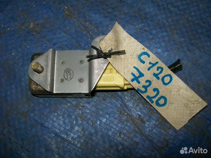Датчик airbag левый Toyota Corolla 120 3ZZ-FE 2003