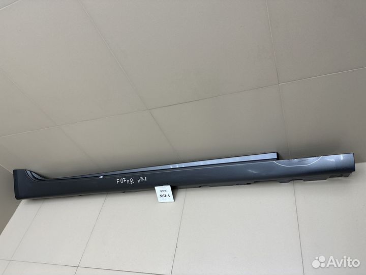 Накладка порога правая BMW 7 F07