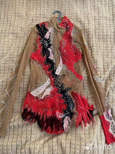 Купальник для художественной гимнастики