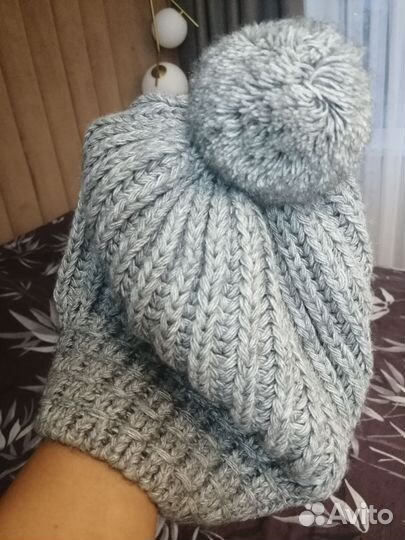 Шапка женская вязаная