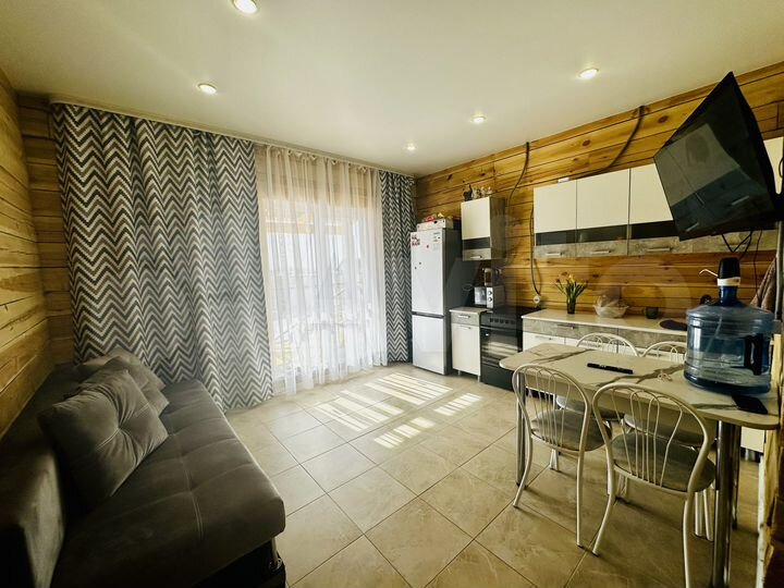 Коттедж 106 м² на участке 6 сот.