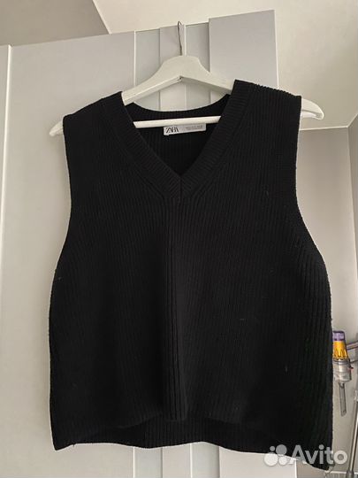 Жилеты трикотажные женские