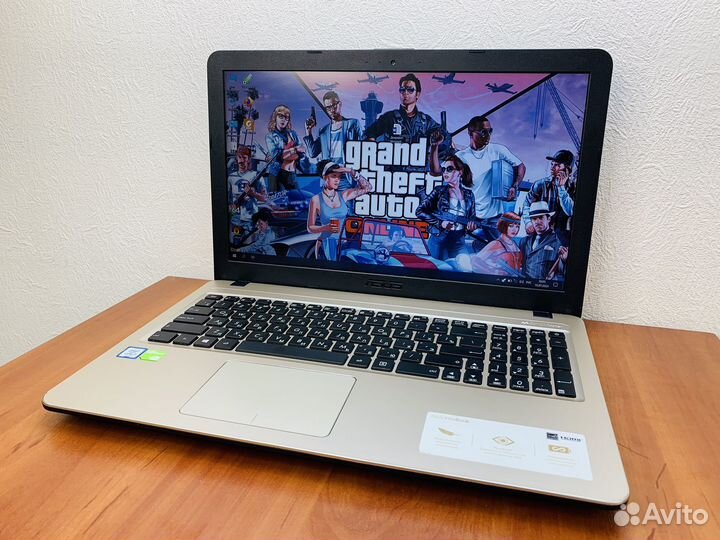 Игровой ноутбук Asus fullHD SSD nvidia 2GB