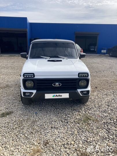 LADA 4x4 (Нива) 1.7 МТ, 2006, 100 000 км