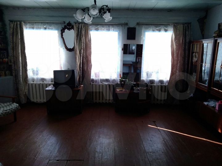 Дом 57 м² на участке 15 сот.