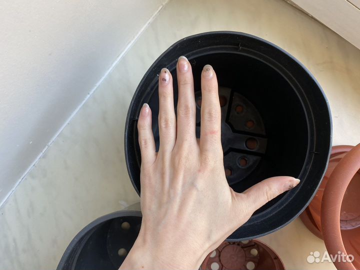 Горшки пластиковые для цетов, рассады