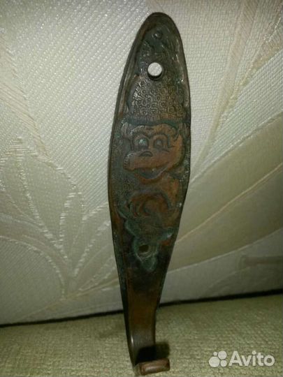 Пряжка латунная и крючок медный. СССР