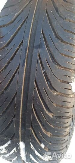 Nokian Tyres NRH 2 205/60 R15