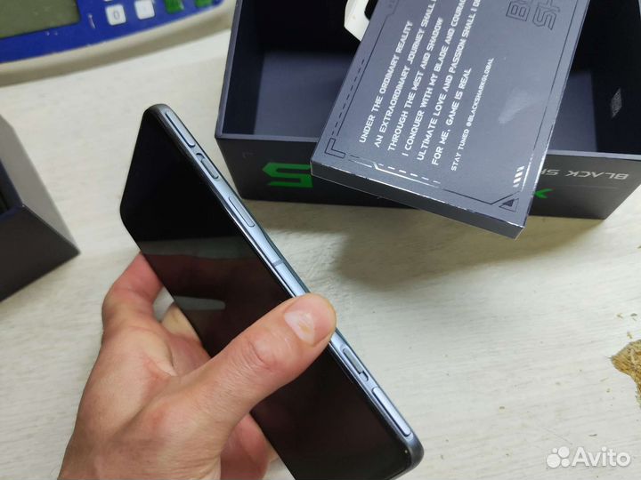 Xiaomi black shark 5