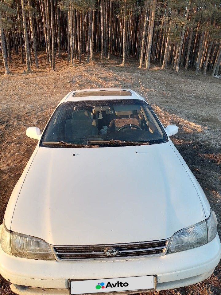 Toyota Carina E: фото владельца