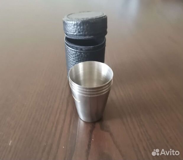 Набор походных стопок в футляре