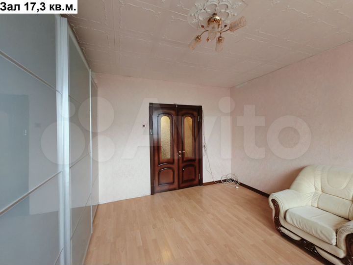 2-к. квартира, 56 м², 10/14 эт.