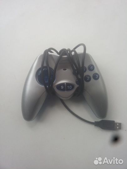 2 геймпада