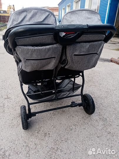 Прогулочная коляска для двойни бу