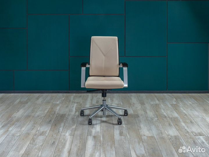 Кресло для директора Sitland Италия