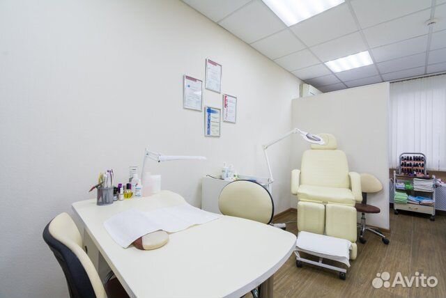 Мастер ногтевого сервиса