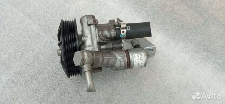 Насос гур N52 e60 активная рейка