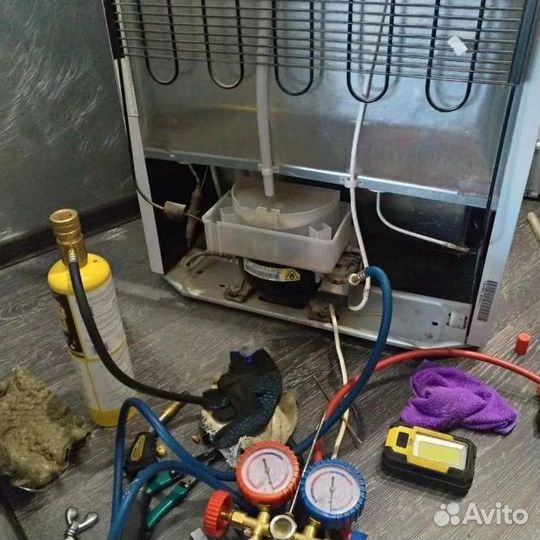 Ремонт холодильников