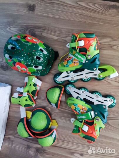 Роликовые коньки детские раздвижные. Размер 28-31