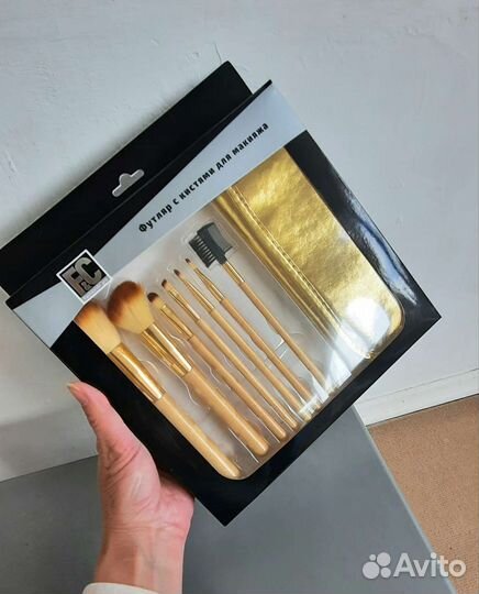 Кисти набор для макияжа с чехлом