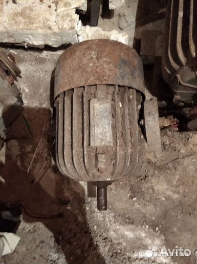 Электродвигатель 380\220в 1,5 квт