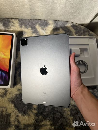 iPad Pro 2020 256gb WiFi+Cellular Полный комплект