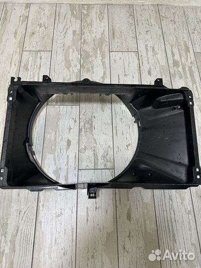 Диффузор радиатора Nissan 180SX