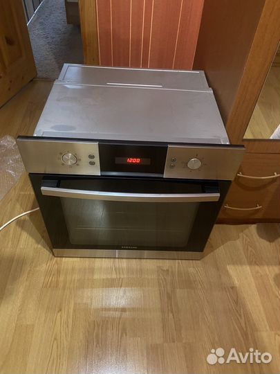 Духовой шкаф