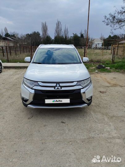 Mitsubishi Outlander 2.0 CVT, 2015, 138 000 км
