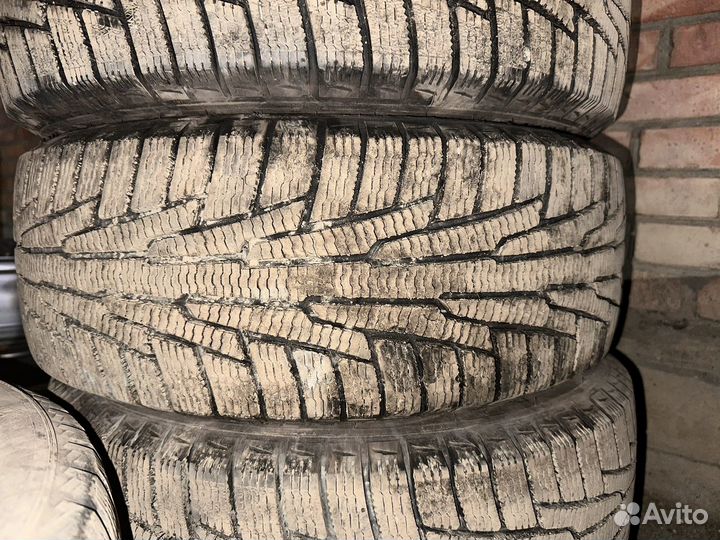 Nordman RS2 225/55 R17 28L