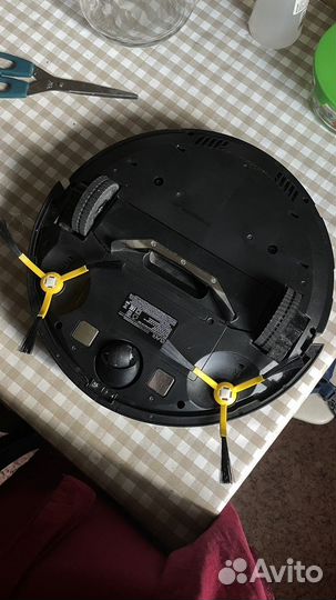 Робот-пылесос Elari smartbot lite sbt-002a