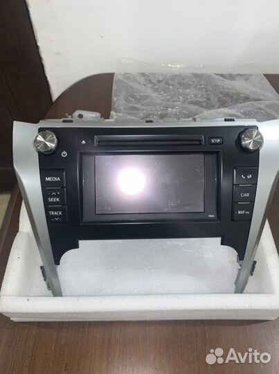 Оргинальная магнитола на camry v50