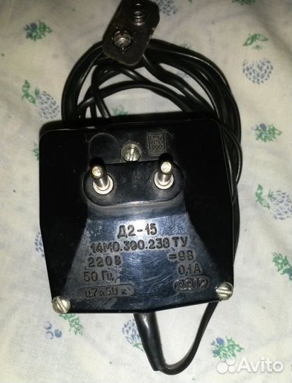 Адаптер 200В пер на 9В пост под разъем крона