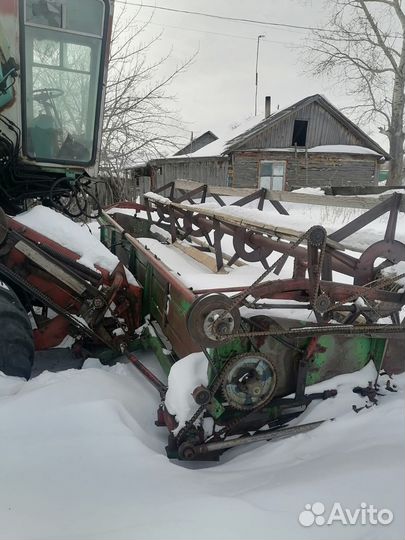 Комбайн Енисей Енисей-1200, 1995