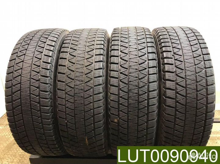 Bridgestone Blizzak DM-V3 215/70 R16 98Y