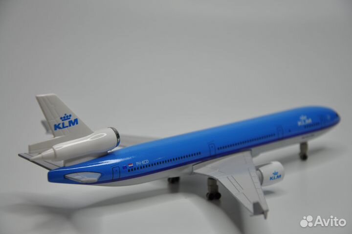 Самолёт McDonnell Douglas MD-11 KLM металл