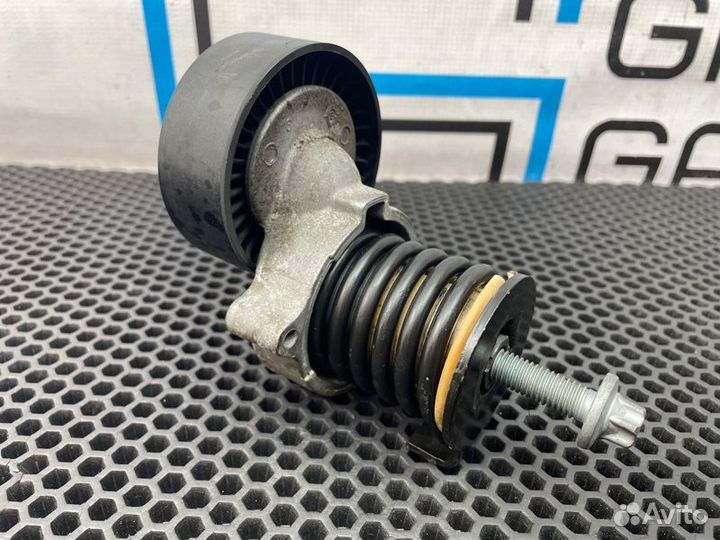 Ролик натяжной Mercedes-Benz C-Class W203 271.946