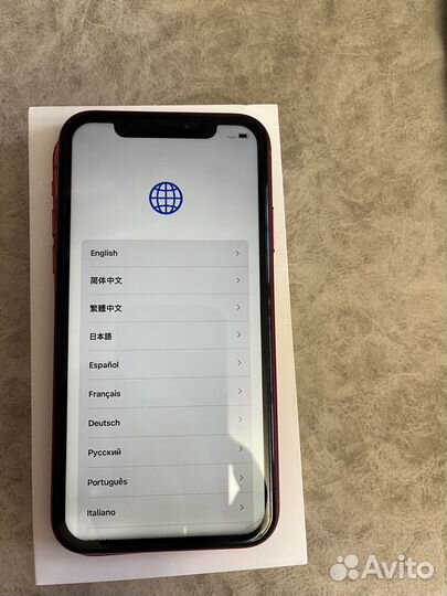 Телефон iPhone XR