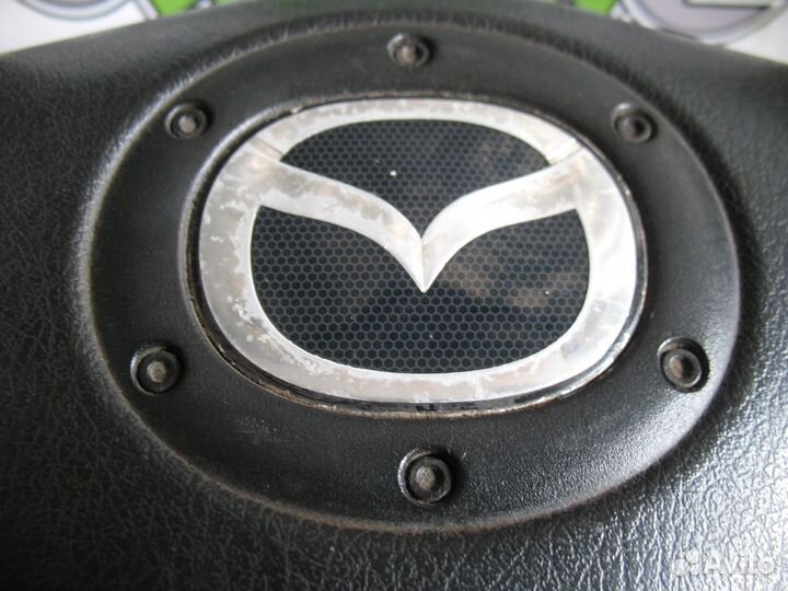 Подушка безопасности в руль Mazda Protege 5 2002г