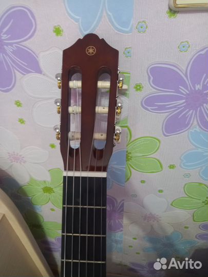 Акустическая гитара yamaha c40
