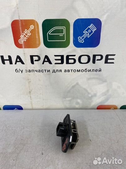 Резистор отопителя Toyota Corolla E150