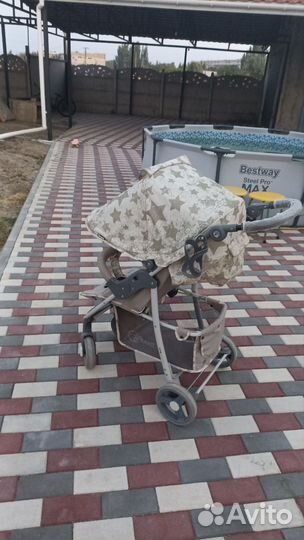 Продам прогулочную детскую коляску