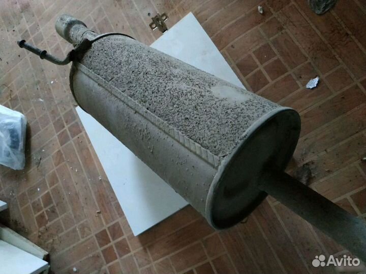 Глушитель Renault Logan 1