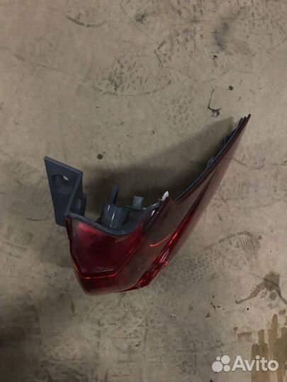 Фонарь задний правый Honda Crv 4 2.0 R20A5
