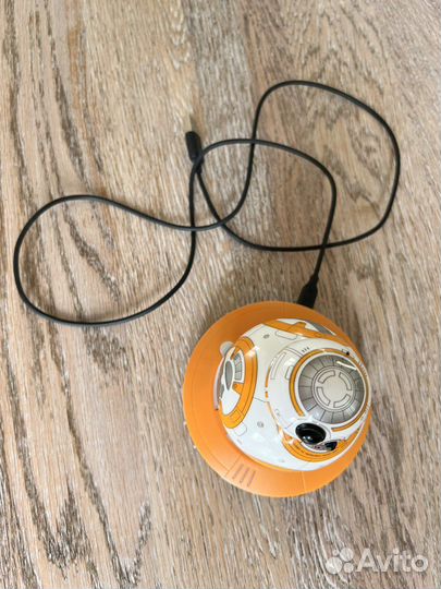 Робот BB-8 из Star Wars