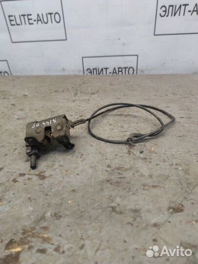 Замок капота правый Bmw 7 E66 2002